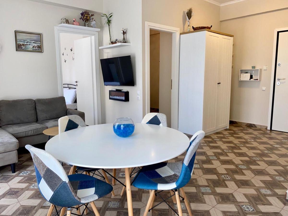 Dafni'S Home Is In 200M To Metro Ag Ioanis Athens Luaran gambar