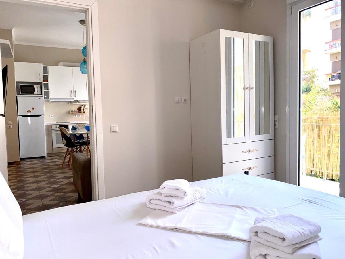 Dafni'S Home Is In 200M To Metro Ag Ioanis Athens Luaran gambar