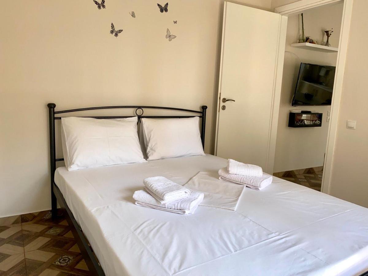 Dafni'S Home Is In 200M To Metro Ag Ioanis Athens Luaran gambar